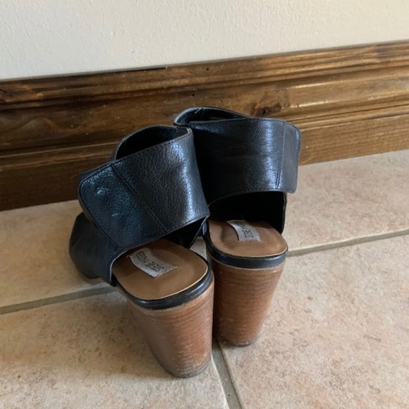 Steve Madden Nonstop Open Toed Black Heels Size 9 - Picture 4 of 5